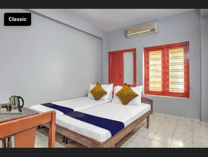 Ss Kkp Tourist Home トリバンドラム エクステリア 写真